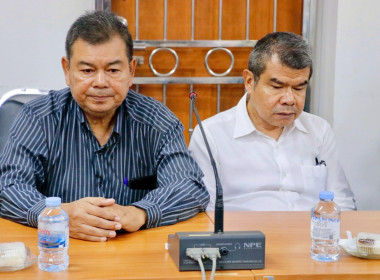 ลงพื้นที่ตรวจเยี่ยมติดตามผลการดำเนินงานการรวบรวมผลไม้ของสหกรณ์การเกษตรเพื่อการตลาดลูกค้า ธกส. นครศรีธรรมราช จำกัด โดยมี นายสมโชค จันทร์ใหม่ ประธานกรรมการ นายครรชิต พานชาตรี ผู้จัดการสหกรณ์ และเจ้าหน้าที่สหกรณ์ ให้การต้อนรับ ณ สหกรณ์การเกษตรเพื่อการตลาดลู ... พารามิเตอร์รูปภาพ 11